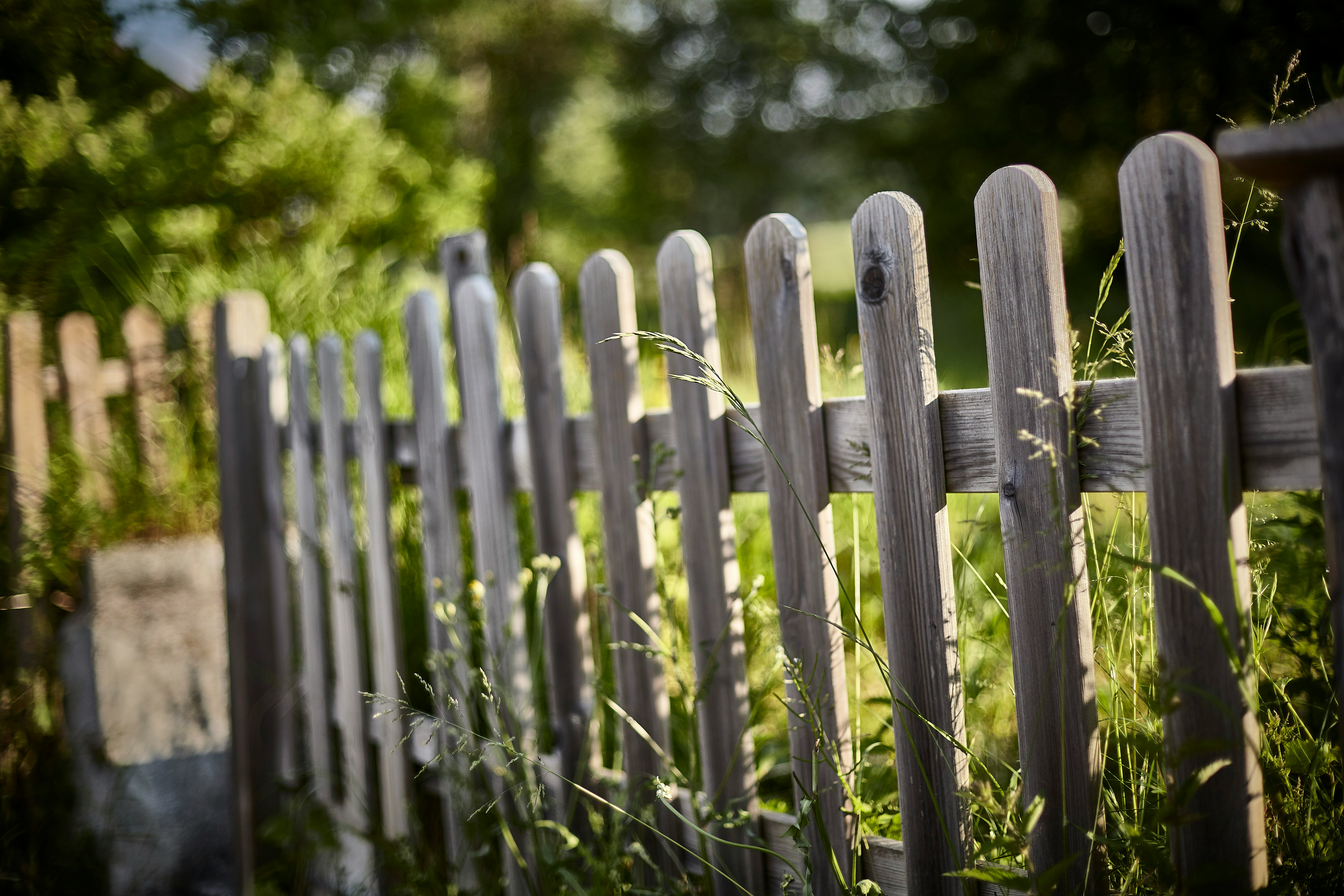 How to Keep Your Fences New